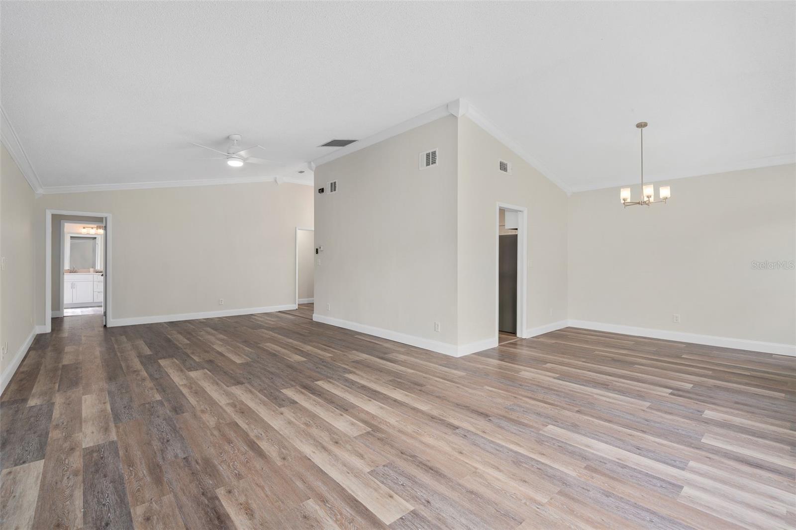 MAGNOLIA WOODS AT ERROL ESTATE - Residential