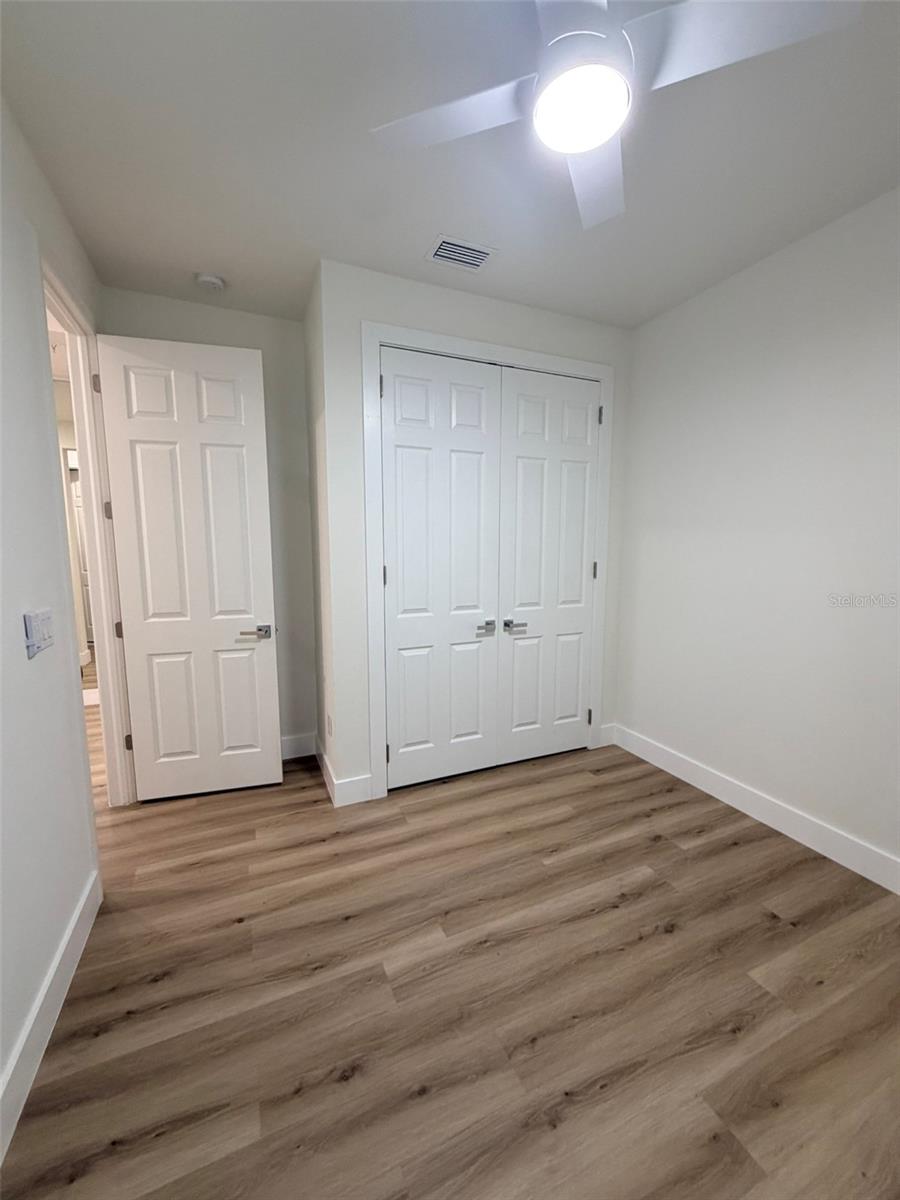 GRADY POINTE - Residential Lease