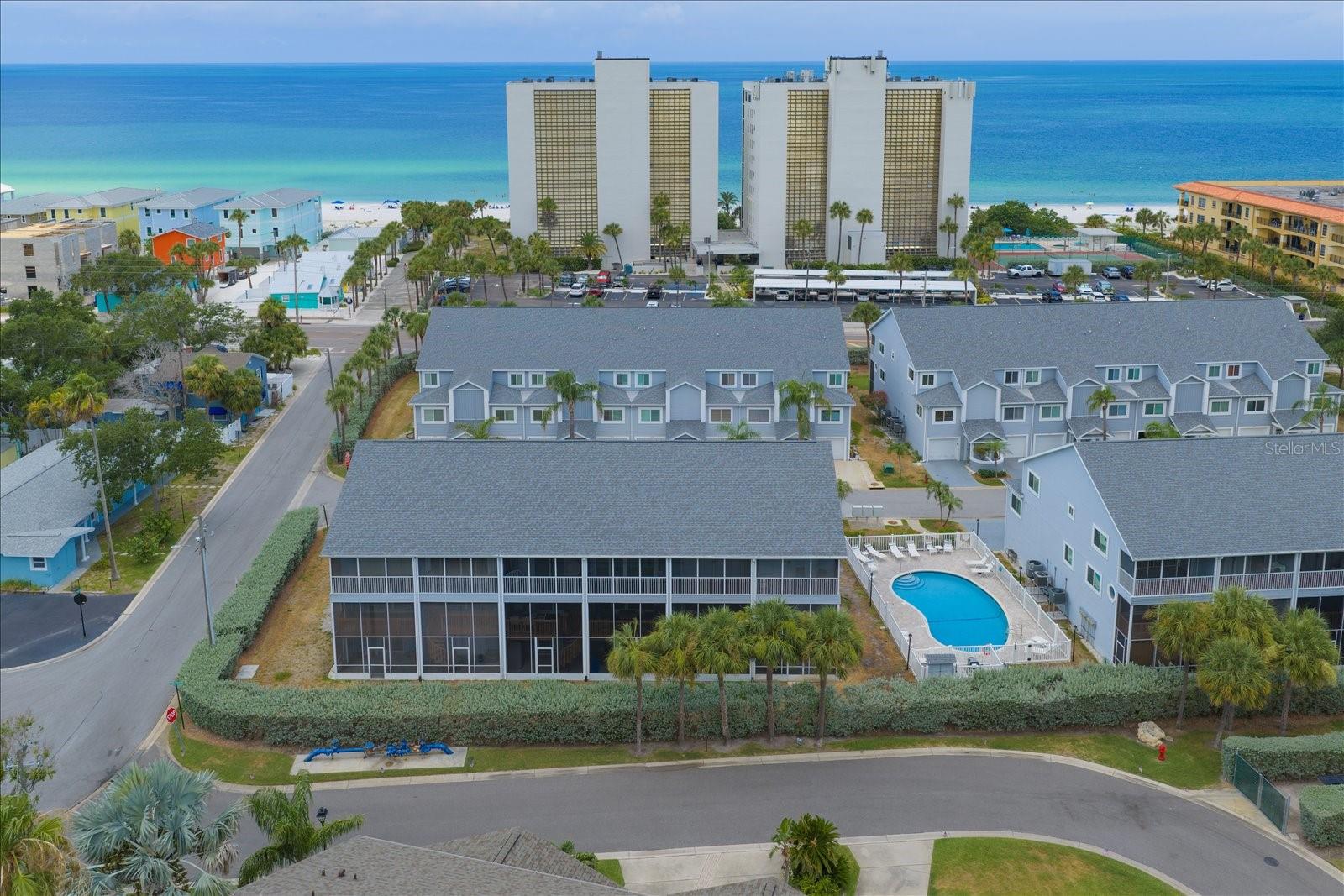 HARBOUR HOUSE - Residential