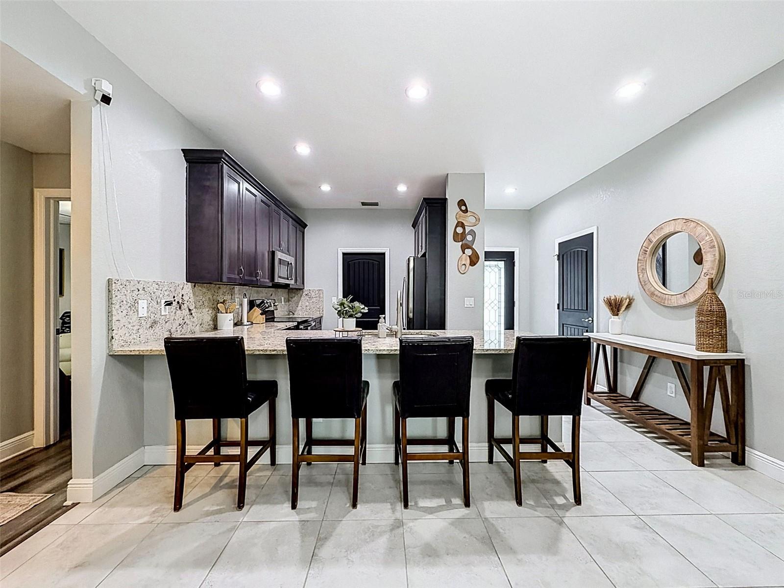 ROYAL HIGHLANDS - Residential