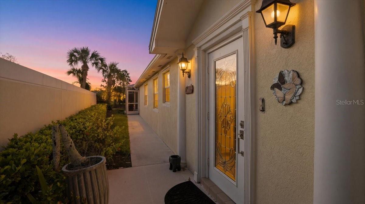 VILLAGEWALK UNIT 2A - Residential