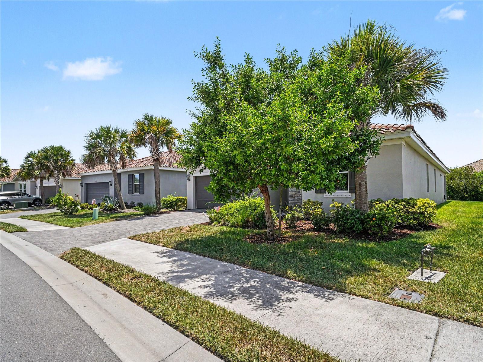 VENICE WOODLANDS PH 1 - Residential