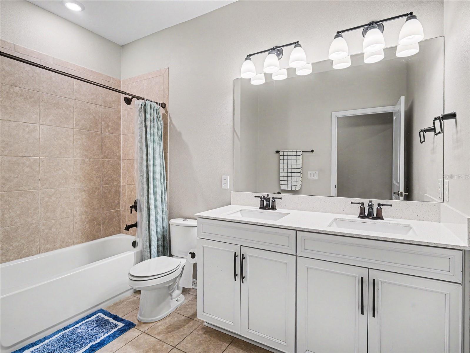 VENICE WOODLANDS PH 1 - Residential