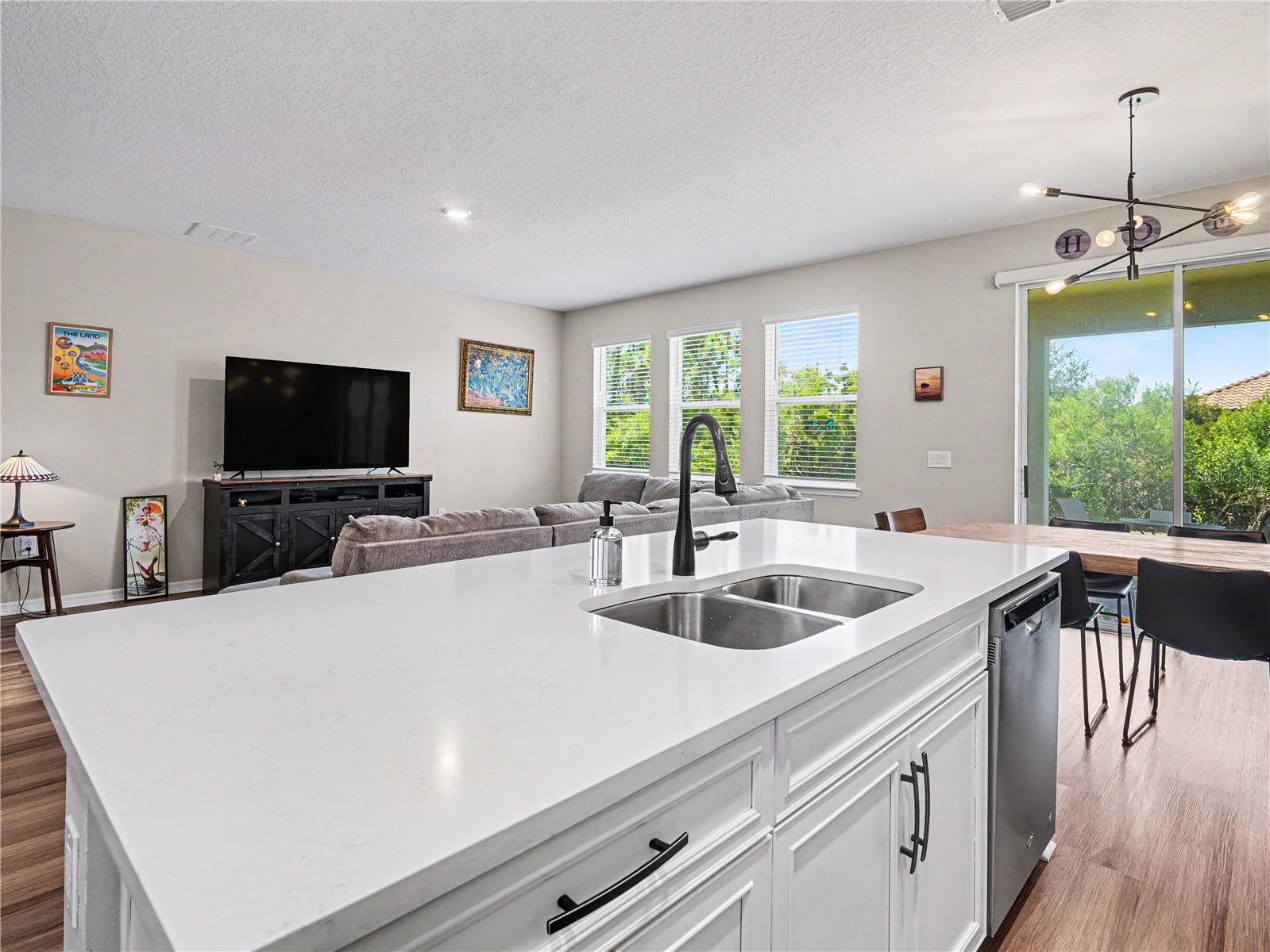 VENICE WOODLANDS PH 1 - Residential
