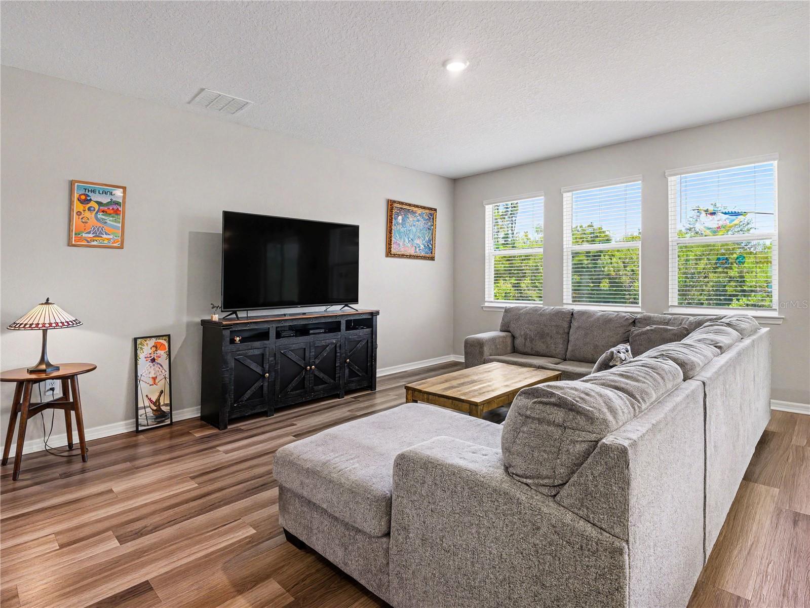 VENICE WOODLANDS PH 1 - Residential