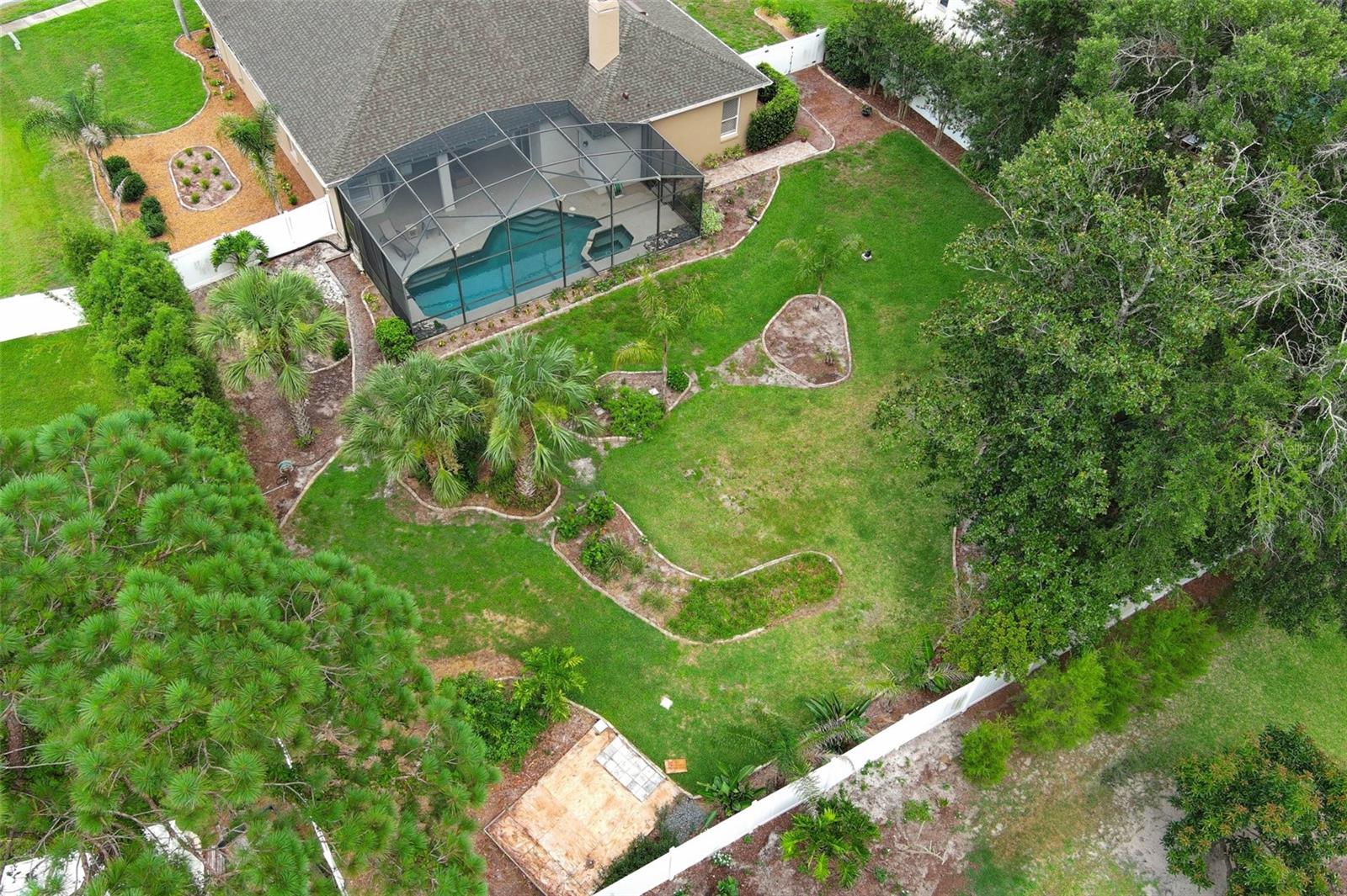 CAPRI COVE - Residential