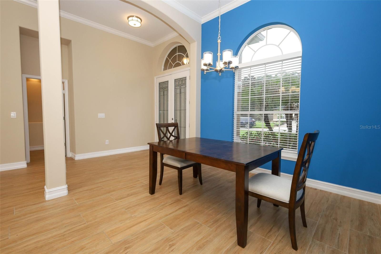 CAPRI COVE - Residential