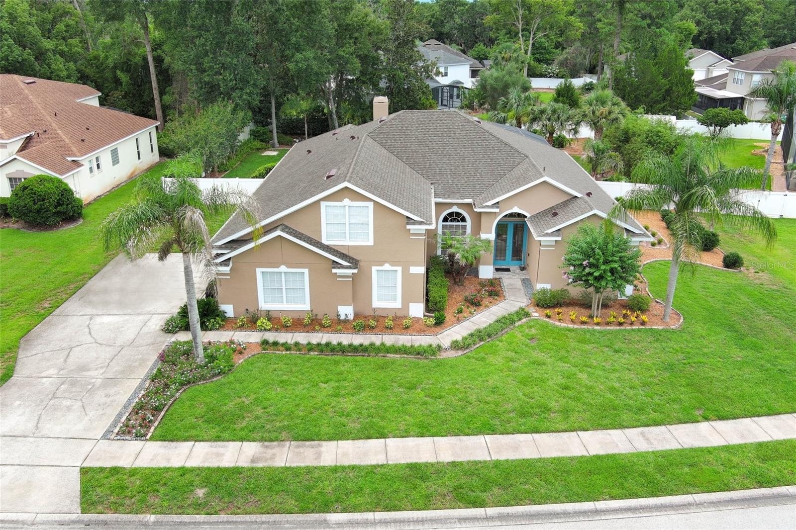 CAPRI COVE - Residential