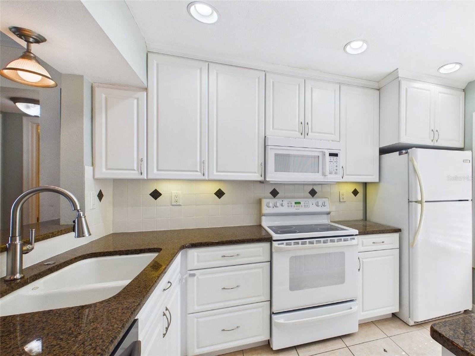 PALMA DEL MAR IV - Residential Lease