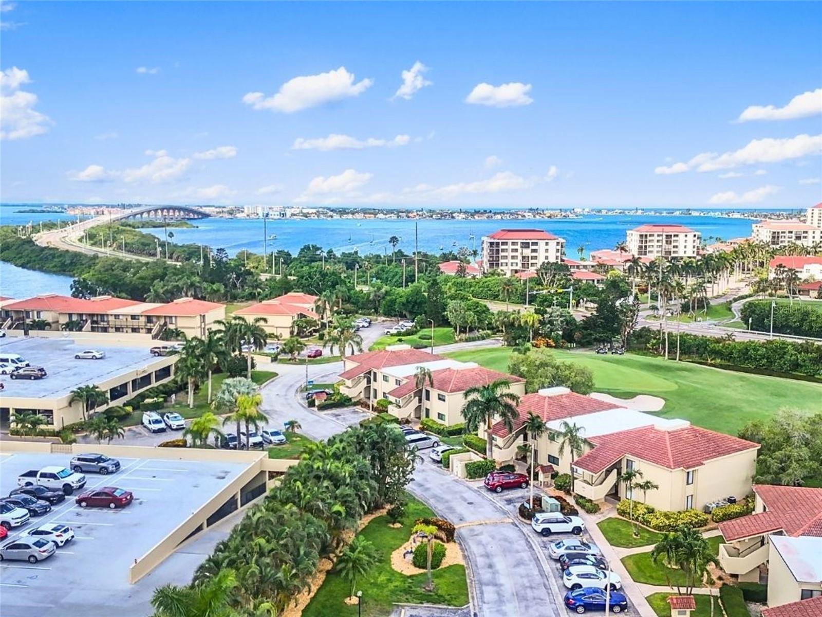 Palma Del Mar 2-Bedroom Golf Course Villa RENTAL Available from June 1st 2026.
Enjoy the relaxed Florida lifestyle from this updated 2-bedroom, 2-bathroom second-floor villa in Palma Del Mar, located in the heart of the Isla Del Sol community. The private balcony overlooks the golf course and is the perfect place to start your morning with coffee or unwind in the evening while watching birds and golfers pass by. The peaceful views create a true sense of relaxation and resort-style living.
Residents enjoy access to the waterside community pool and beautifully maintained grounds. Conveniently located near Gulf beaches, dining, shopping, downtown St. Petersburg, and the popular waterfront bike and walking trail connecting Isla Del Sol to St. Pete Beach and Fort De Soto.
Tenant pays electric only.
A wonderful opportunity to enjoy comfortable island living in one of the Tampa Bay area's most desirable waterfront communities.