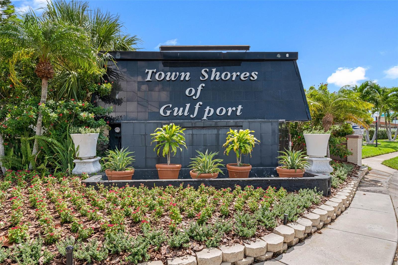 TOWN SHORES OF GULFPORT - Residential