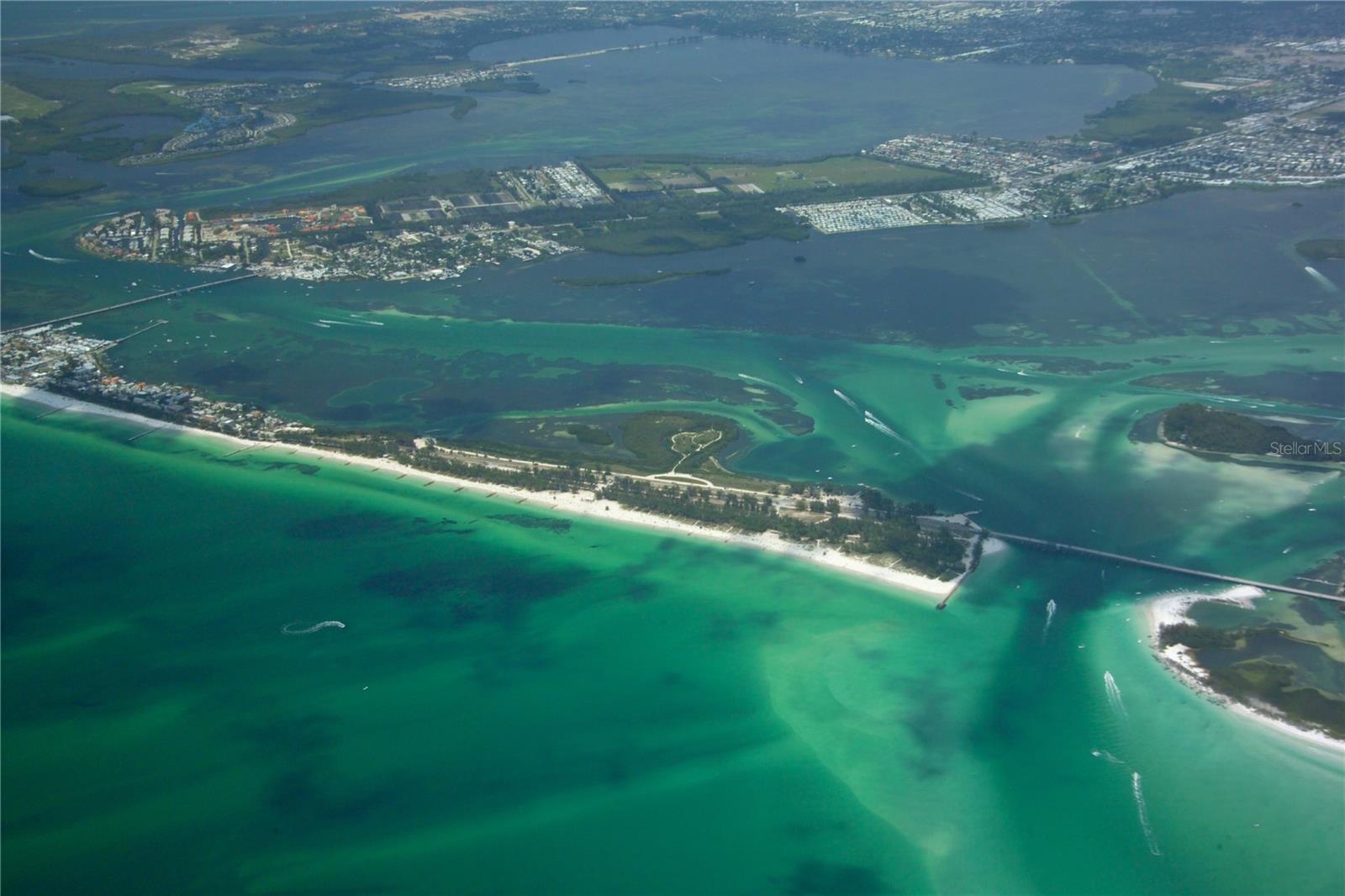 ANNA MARIA BEACH - Residential