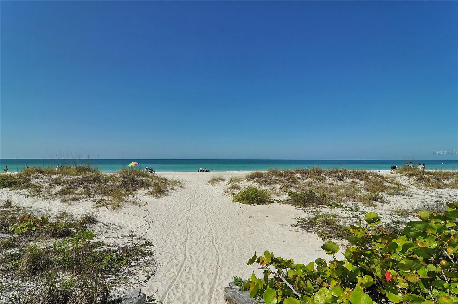 ANNA MARIA BEACH - Residential
