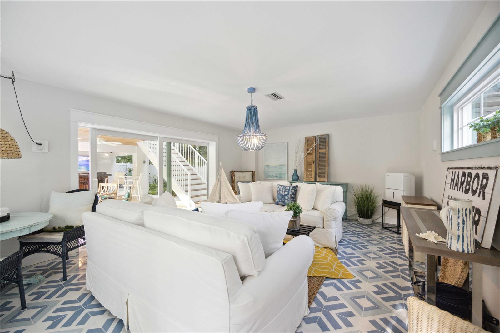ANNA MARIA BEACH - Residential