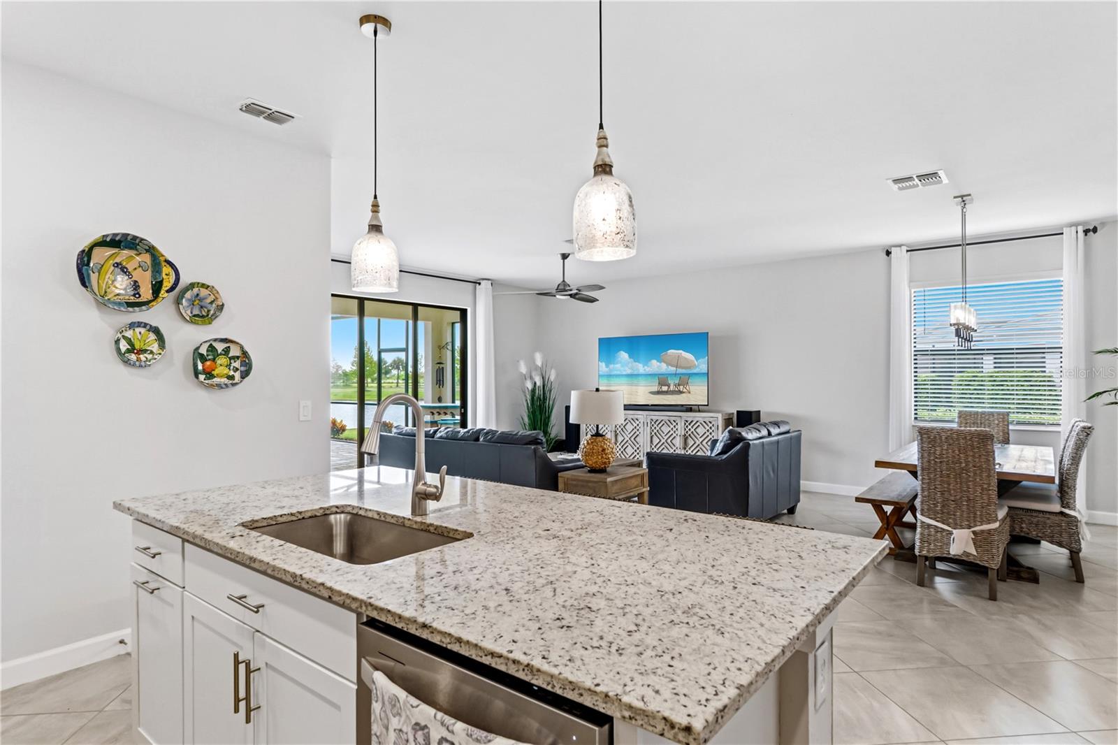 LORRAINE LAKES PH I - Residential