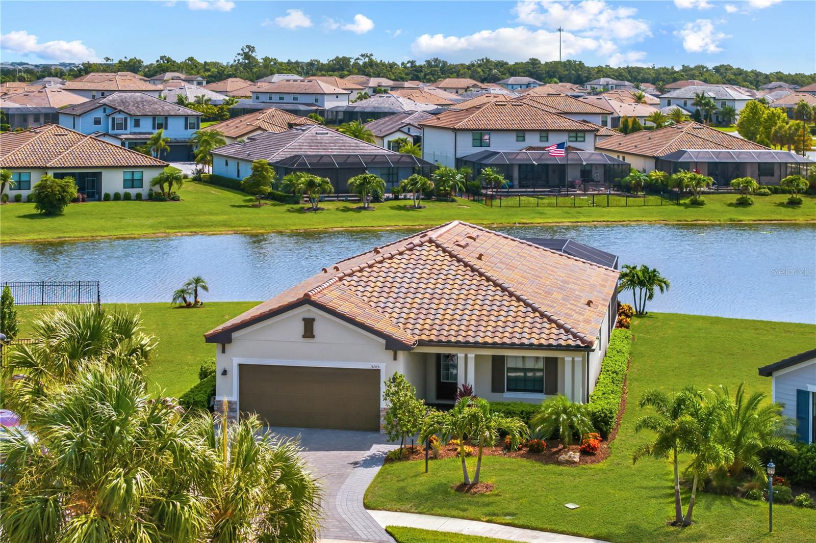 LORRAINE LAKES PH I - Residential