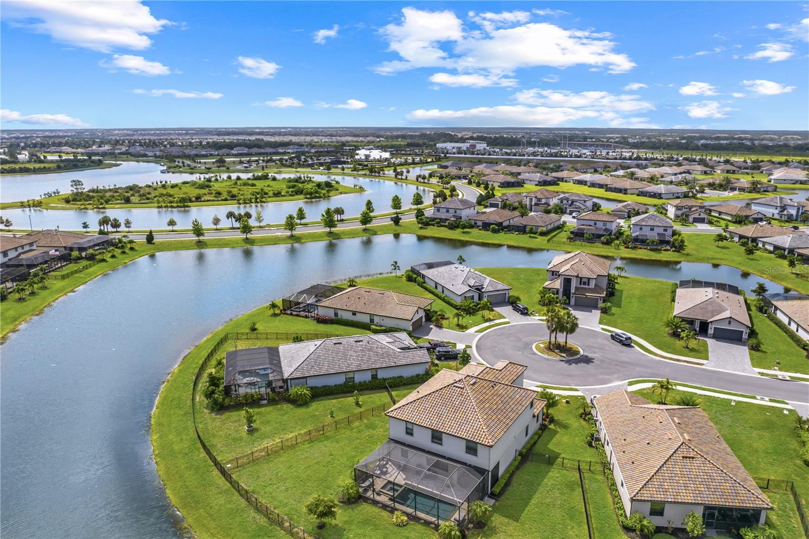 LORRAINE LAKES PH I - Residential