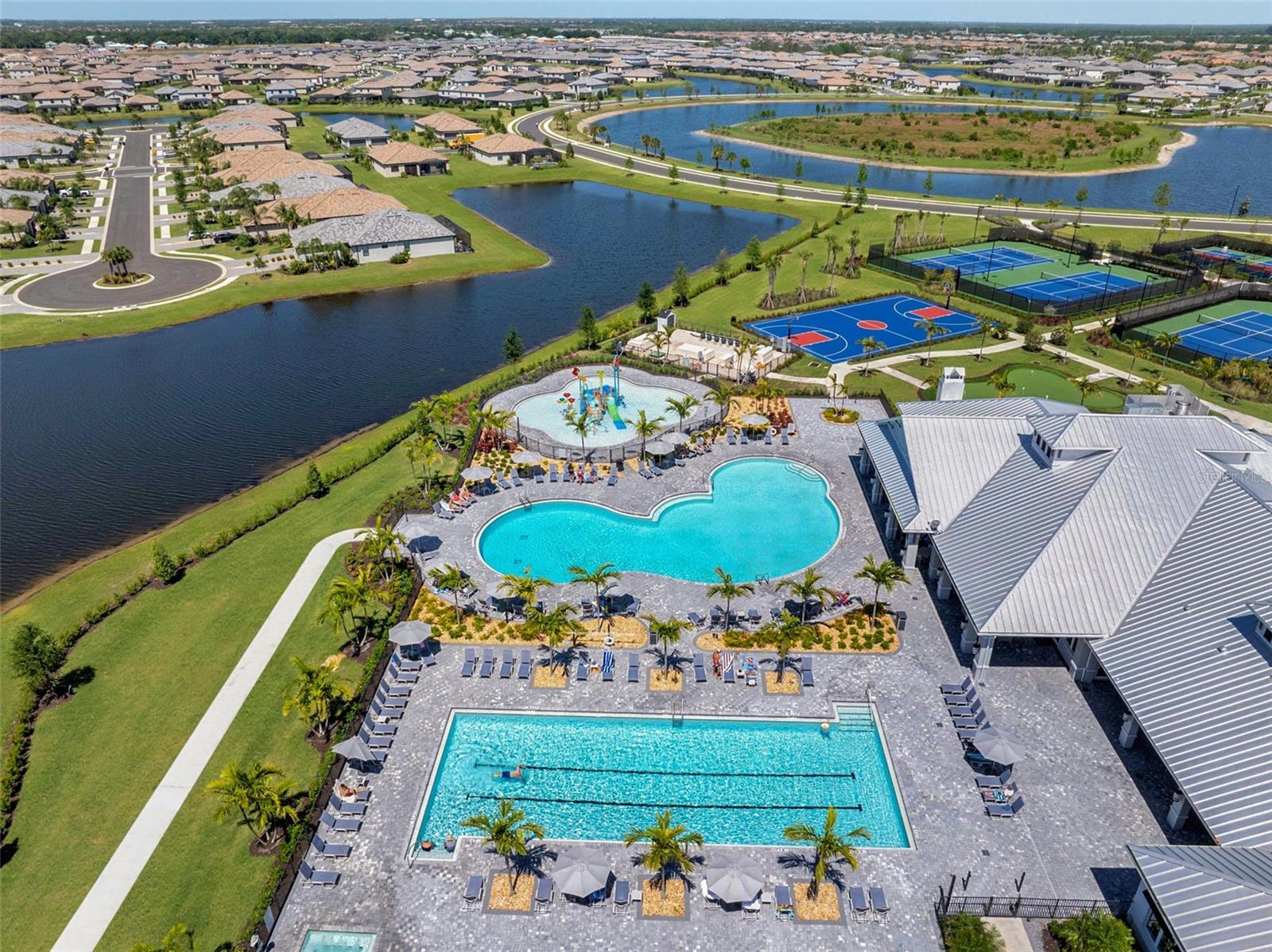 LORRAINE LAKES PH I - Residential