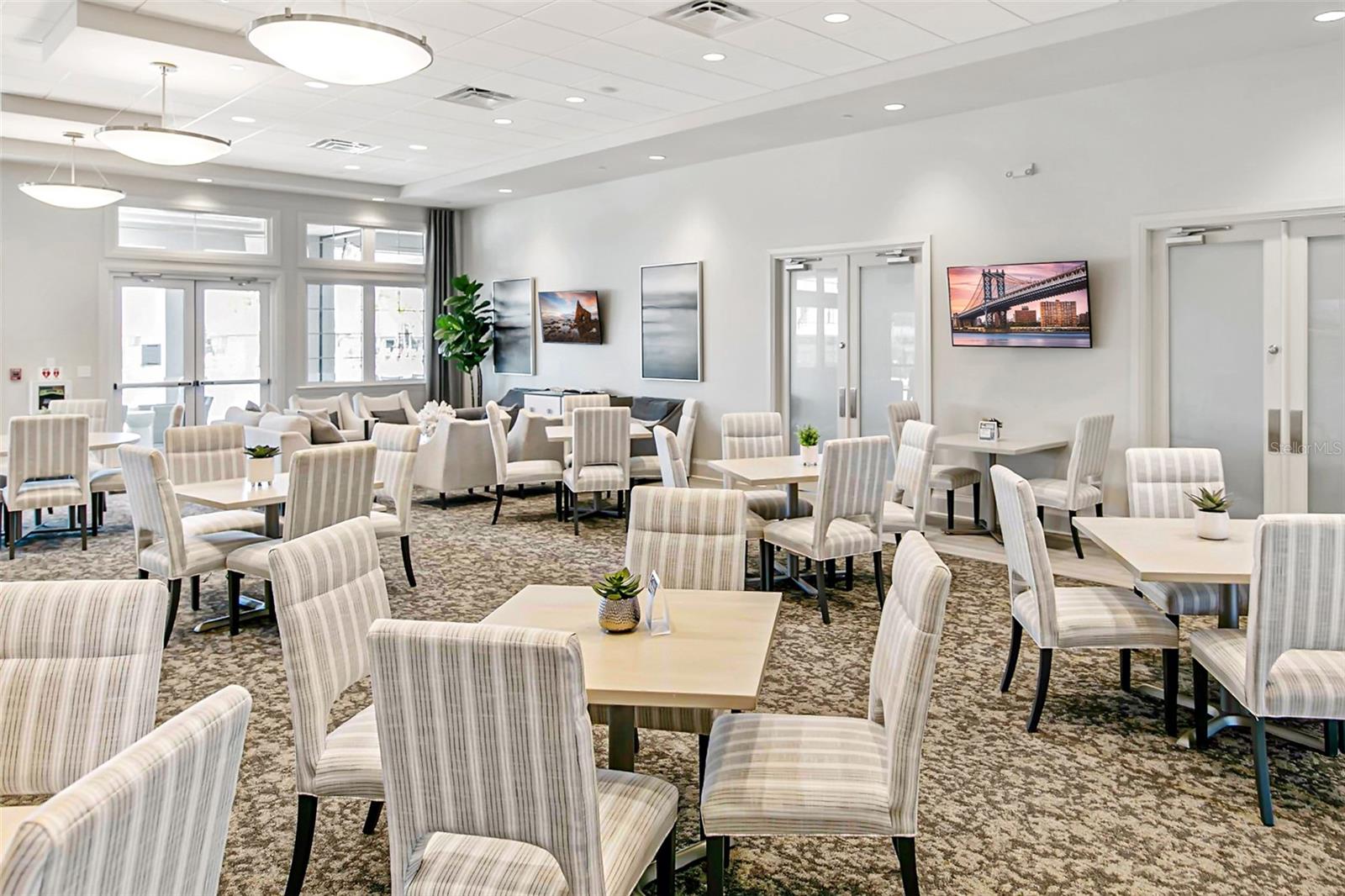 LORRAINE LAKES PH I - Residential