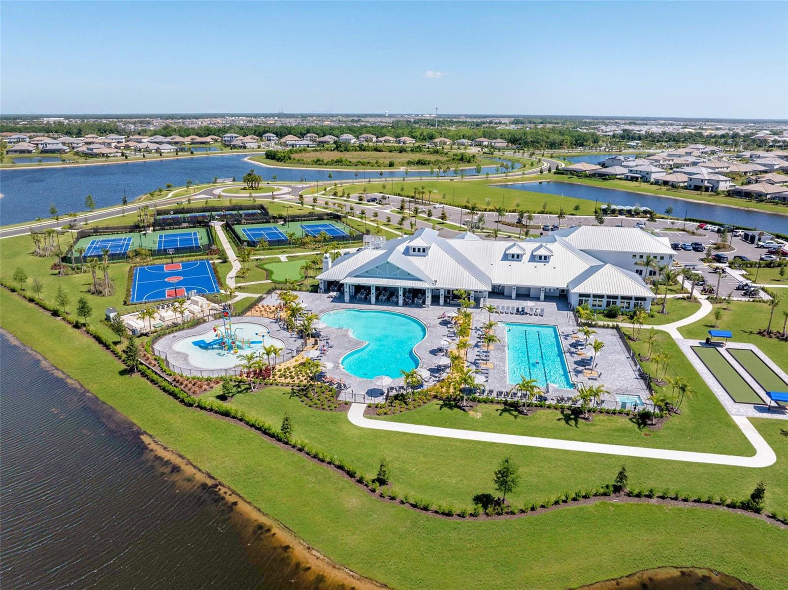 LORRAINE LAKES PH I - Residential