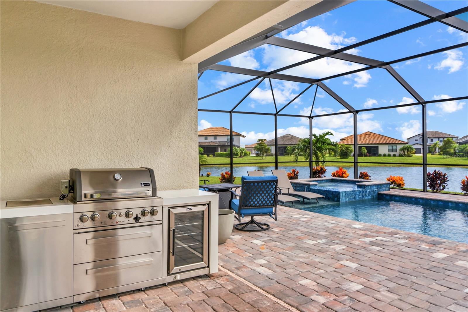LORRAINE LAKES PH I - Residential