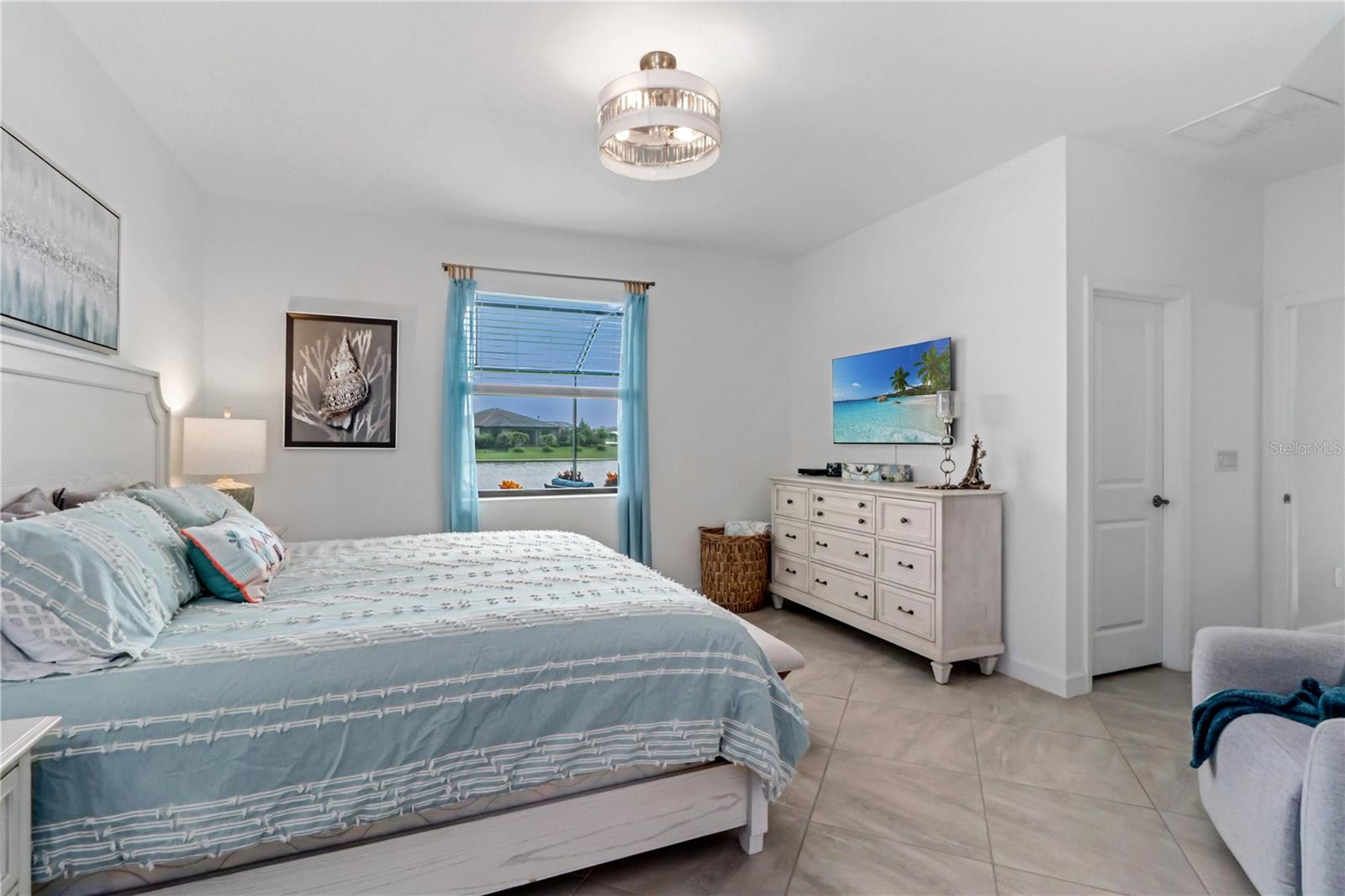 LORRAINE LAKES PH I - Residential