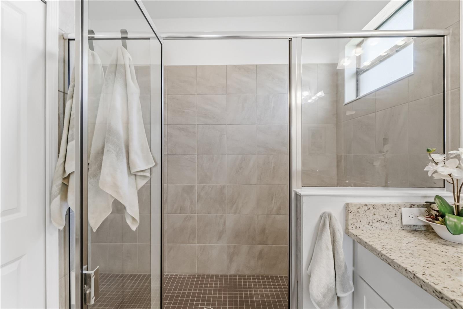 LORRAINE LAKES PH I - Residential