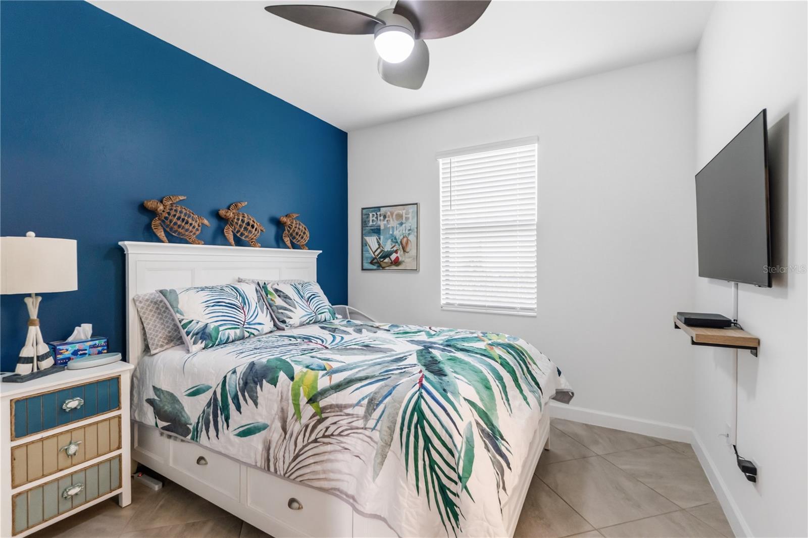LORRAINE LAKES PH I - Residential