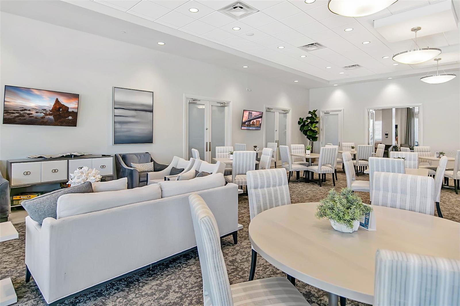 LORRAINE LAKES PH I - Residential