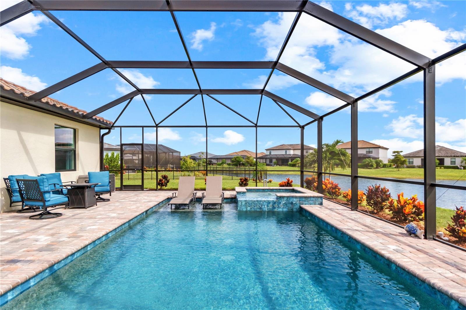 LORRAINE LAKES PH I - Residential