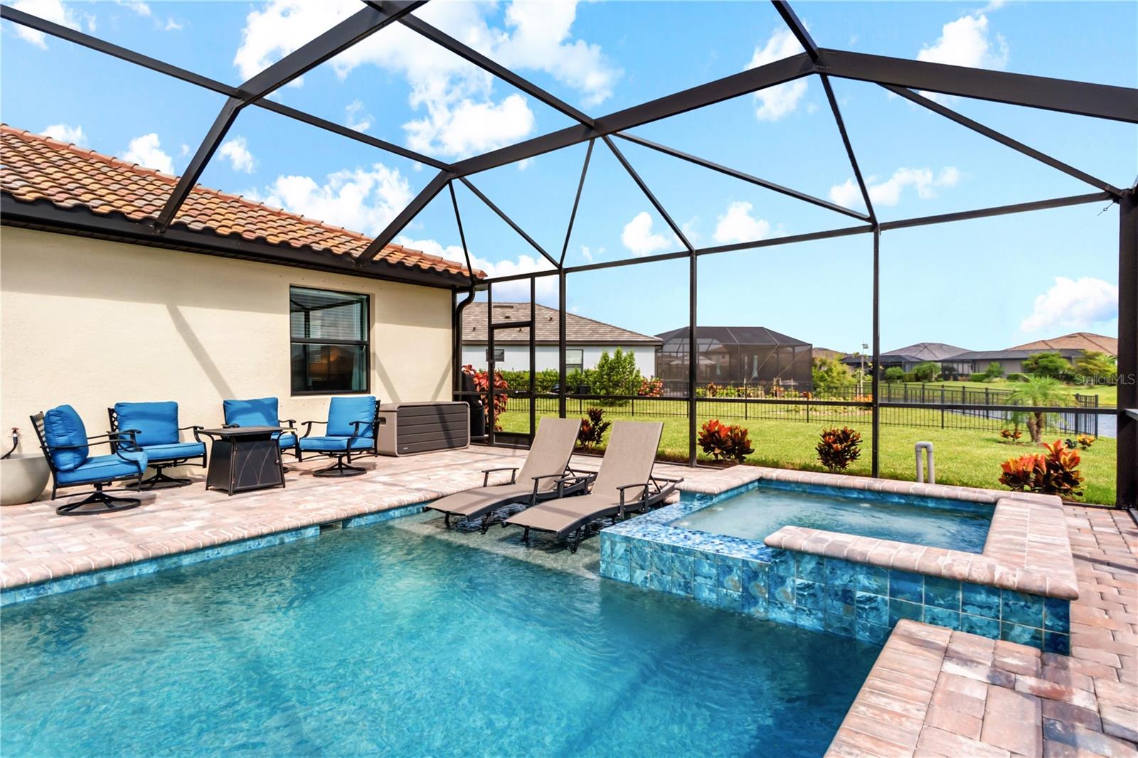 LORRAINE LAKES PH I - Residential