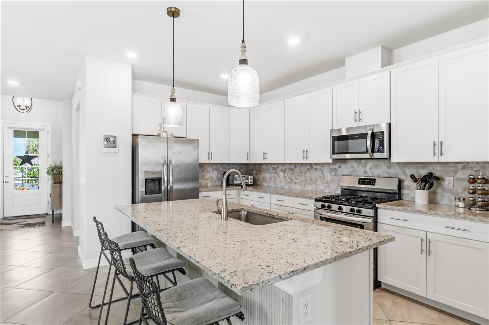 LORRAINE LAKES PH I - Residential