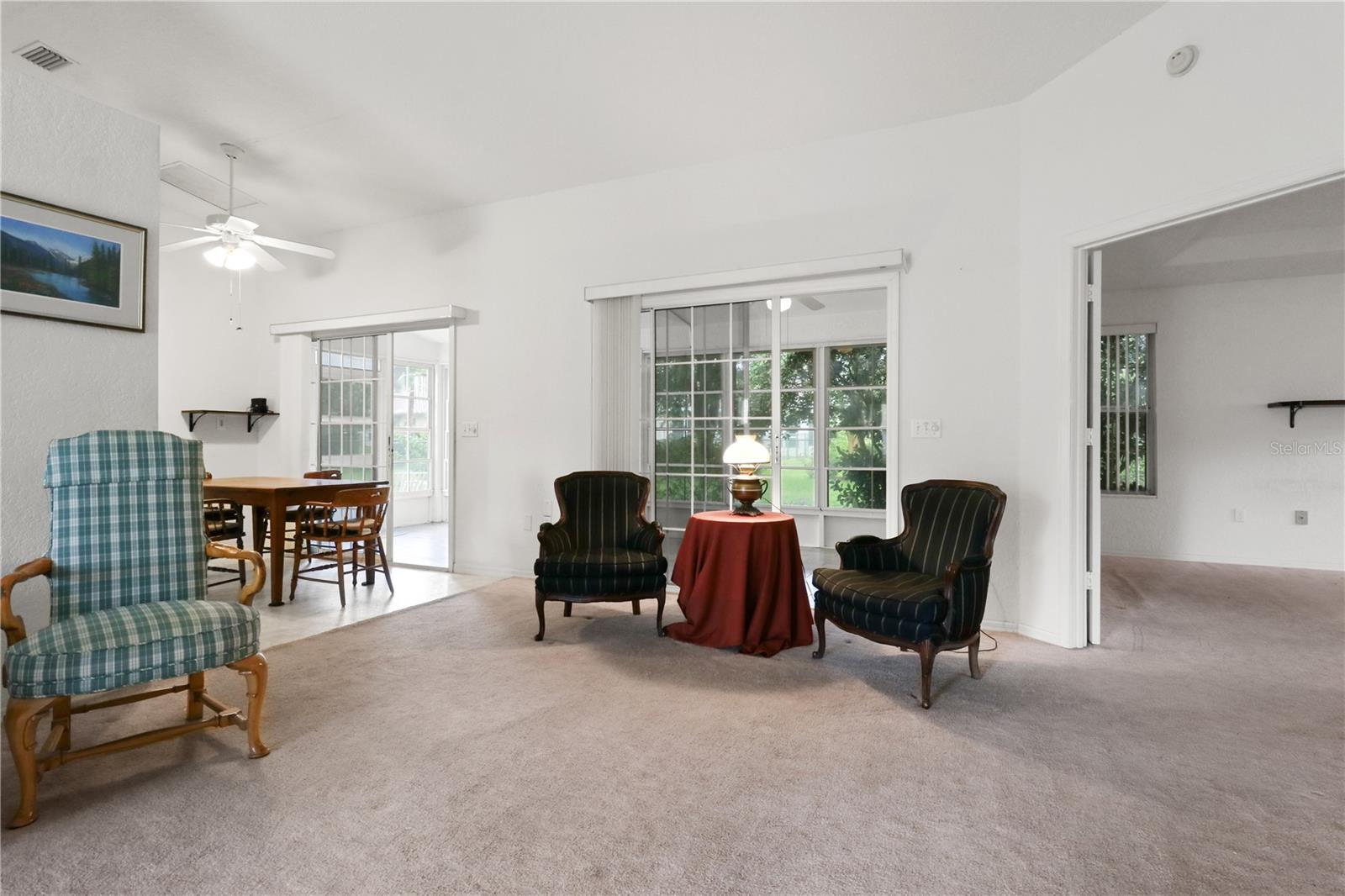 OAK RUN TIMBERGATE - Residential