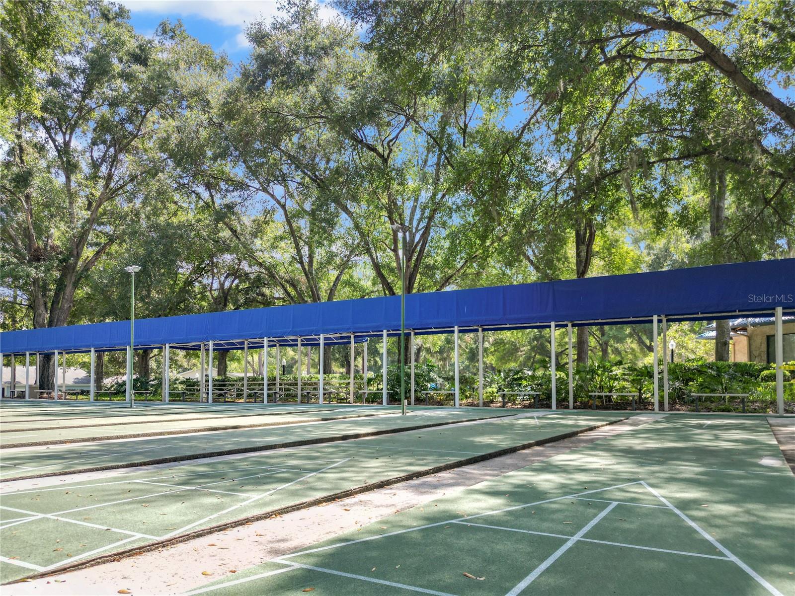 OAK RUN TIMBERGATE - Residential