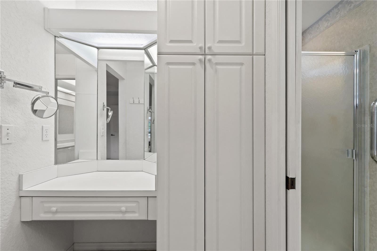OAK RUN TIMBERGATE - Residential
