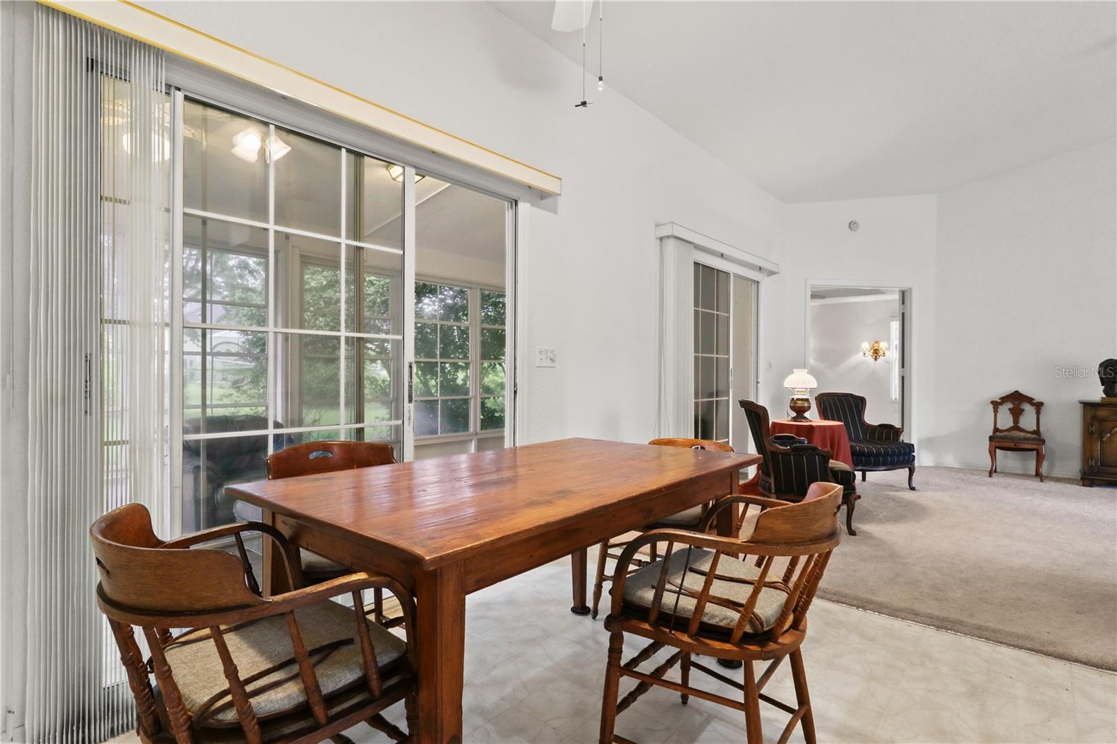 OAK RUN TIMBERGATE - Residential
