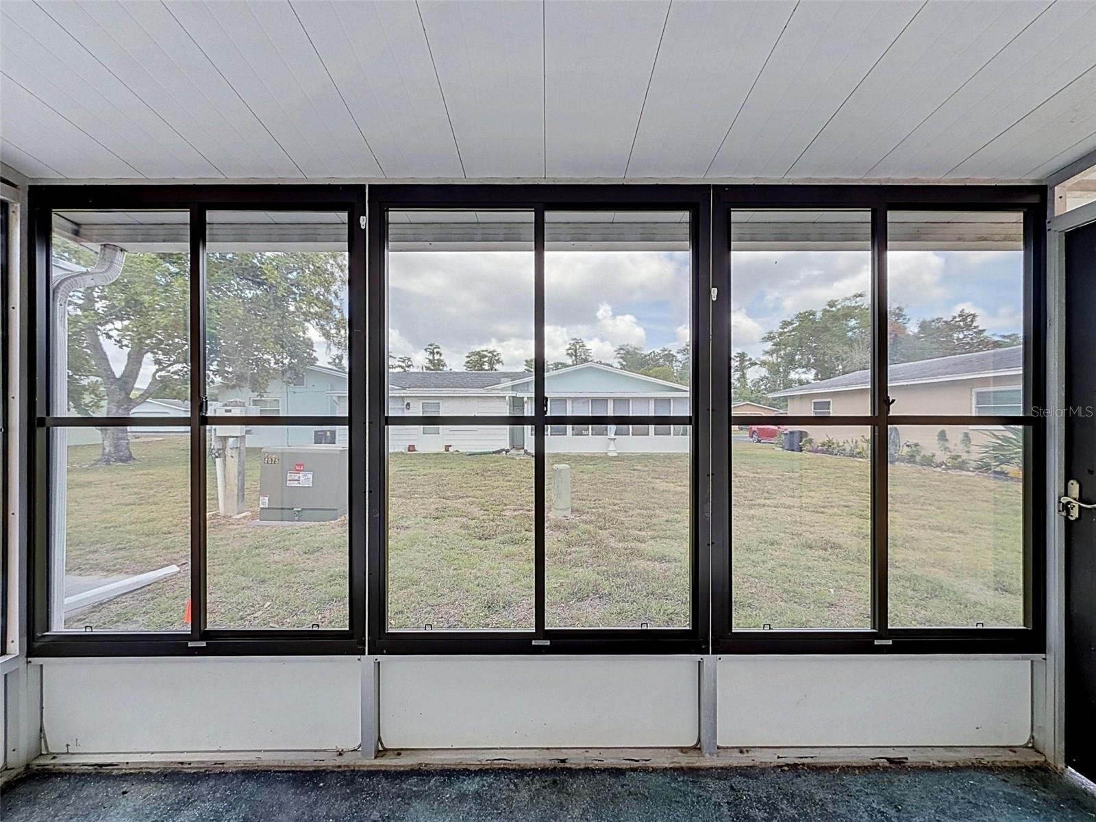 PARADISE POINTE WEST GR 05 - Residential