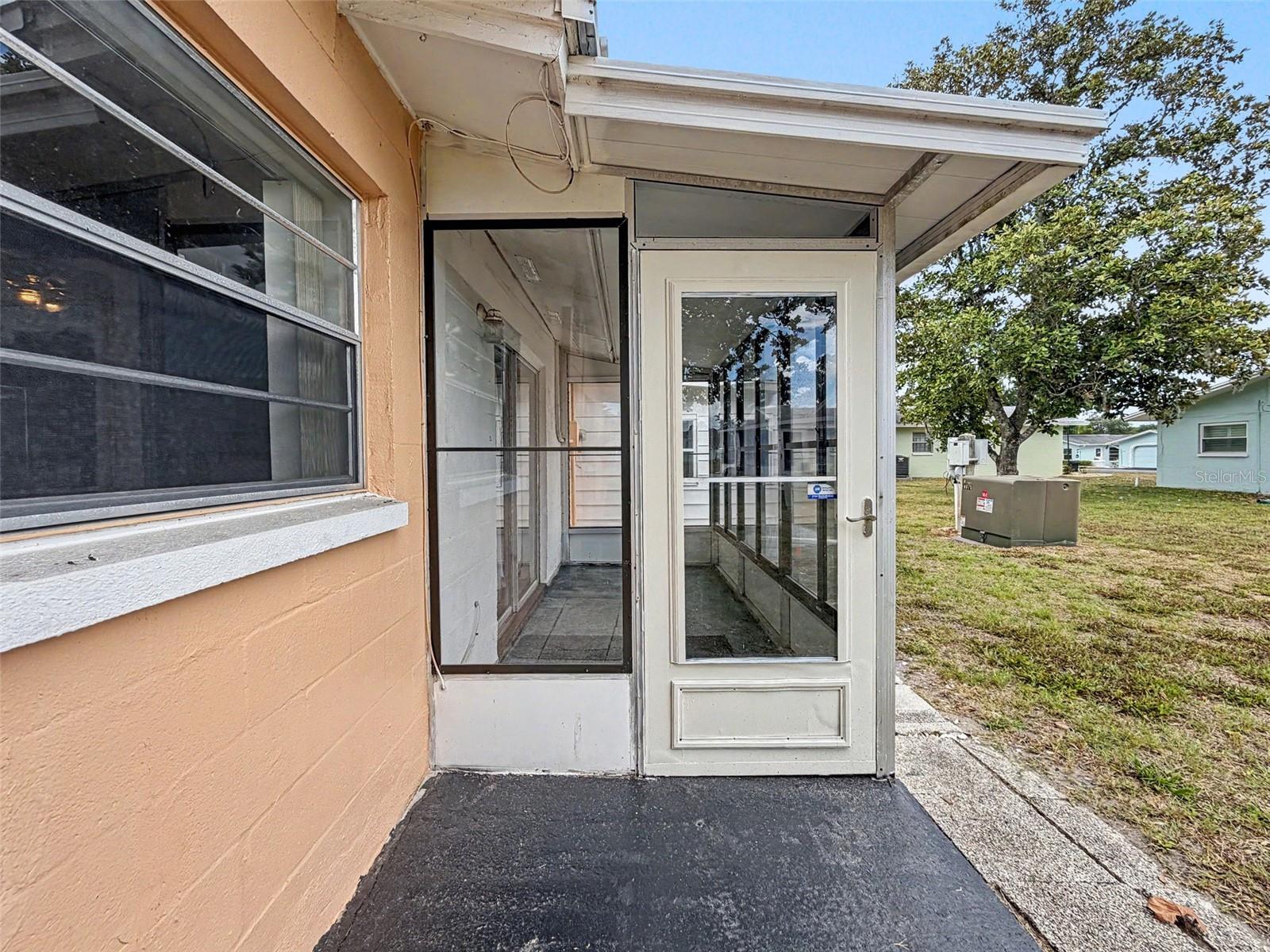 PARADISE POINTE WEST GR 05 - Residential
