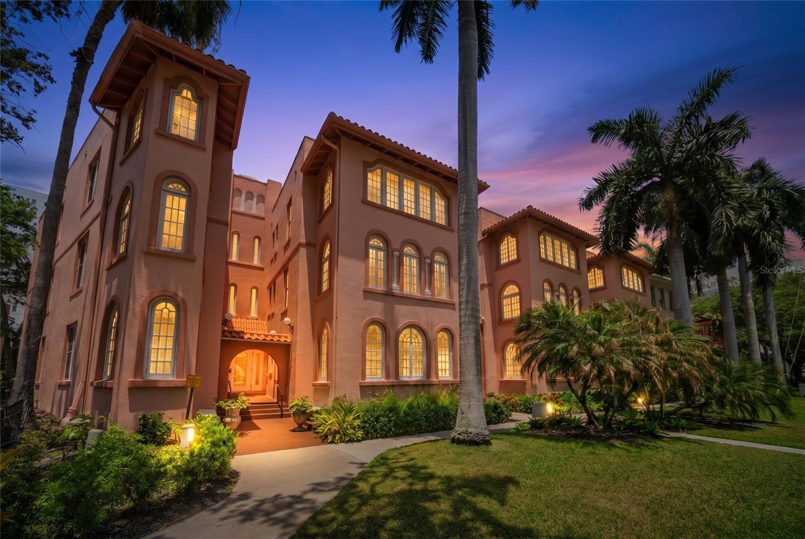 Virtually Staged. Own a piece of downtown Sarasota history. Set along iconic Palm Avenue, the Frances Carlton is a 1924 Mediterranean Revival landmark listed on the National Register of HISTORIC Places, placing theaters, galleries, dining, and the marina nearby, while offering a sense of character and permanence rarely found today.
This intimate boutique building of just 19 residences is thoughtfully maintained, with FULLY FUNDED RESERVES, completed Structural Integrity Inspection, and amenities including a private pool, garden areas, and gated assigned parking.
This FULLY REMODELED second-floor residence has never been lived in since its renovation and offers a clean, modern interpretation of the building’s historic charm. With windows on three sides, a rare feature in condominium living, the home is filled with natural light throughout the day.
The layout reflects its European-influenced design, with defined spaces, arched windows, and a sense of proportion setting it apart from more conventional layouts.
The bright sunroom extends the living space and overlooks the pool below, ideal as a reading room, office, or quiet retreat.
The residence offers one assigned, secured parking space.
This is your opportunity to own a thoughtfully updated home in one of Sarasota’s most recognizable historic buildings, in a truly walkable downtown location. Don't let this one get away!