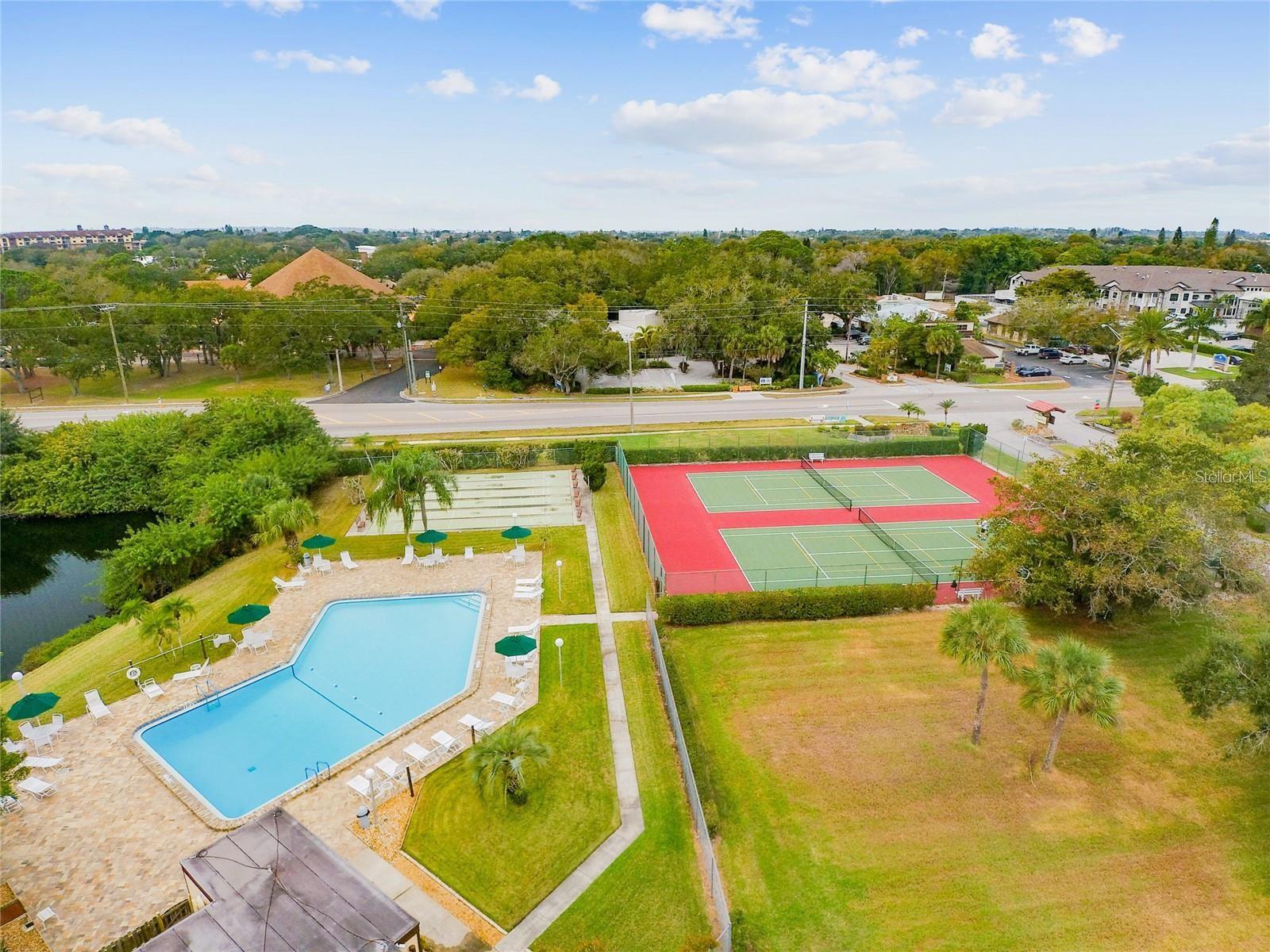 MEADOWCROFT NORTH - Residential