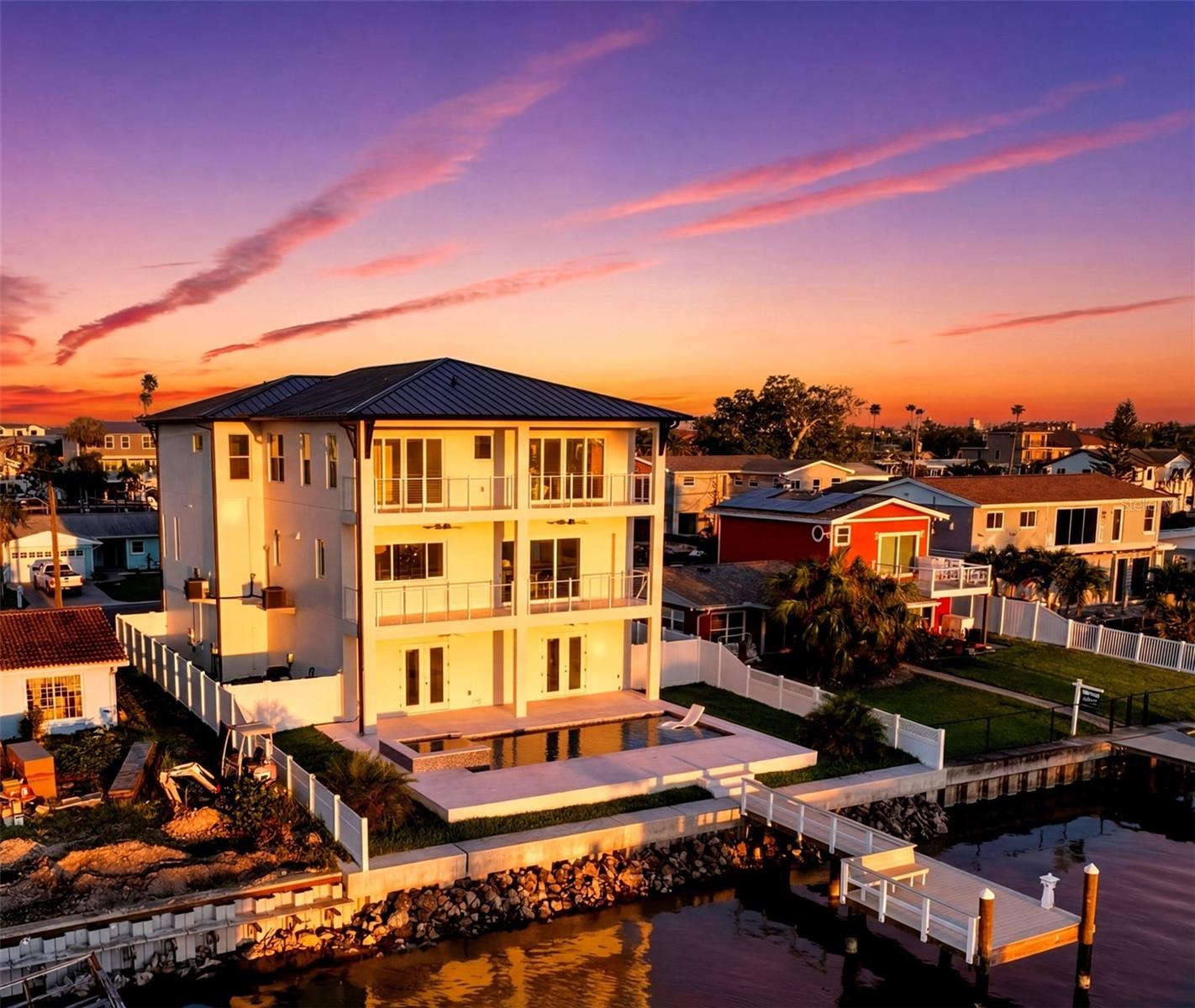 CRYSTAL ISLAND - Residential