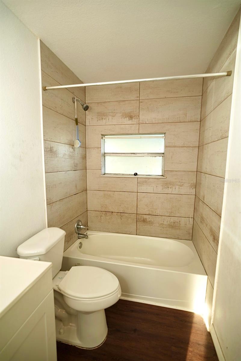 WASHINGTON BOOKER PARK SUB PB 9 PG 45 - Residential
