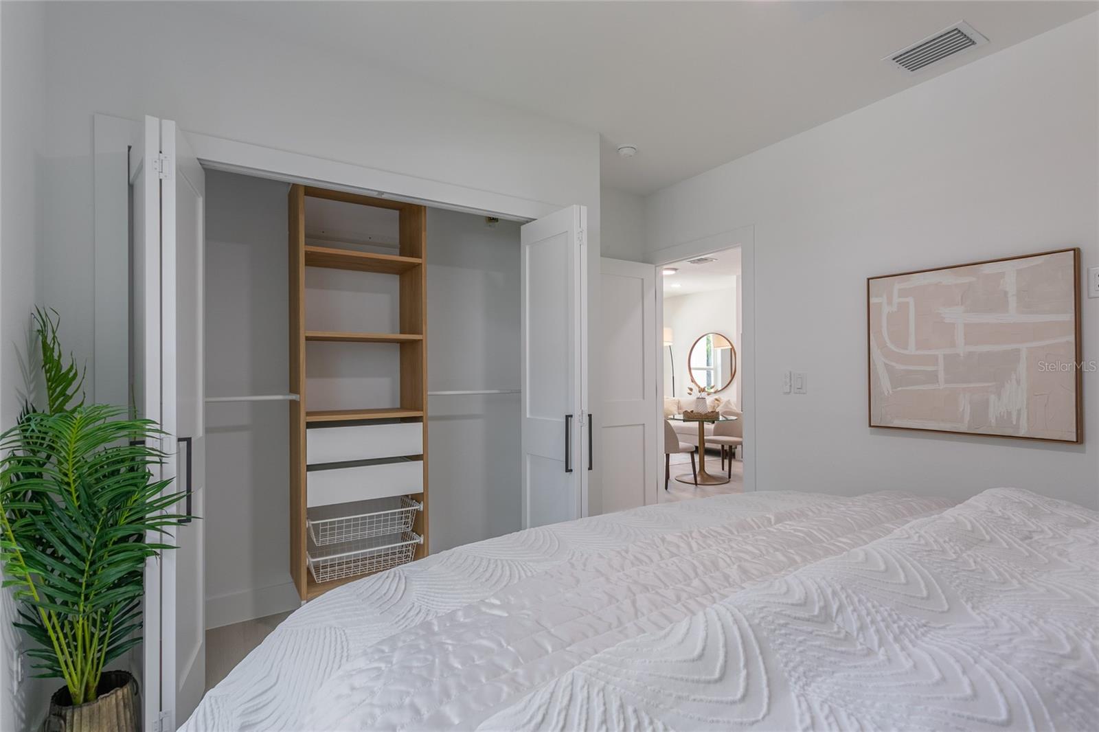 PECAN HIGHLANDS - Residential Income