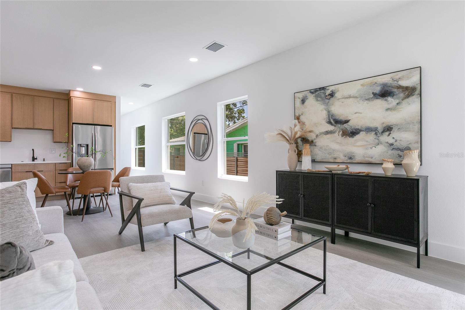 PECAN HIGHLANDS - Residential Income