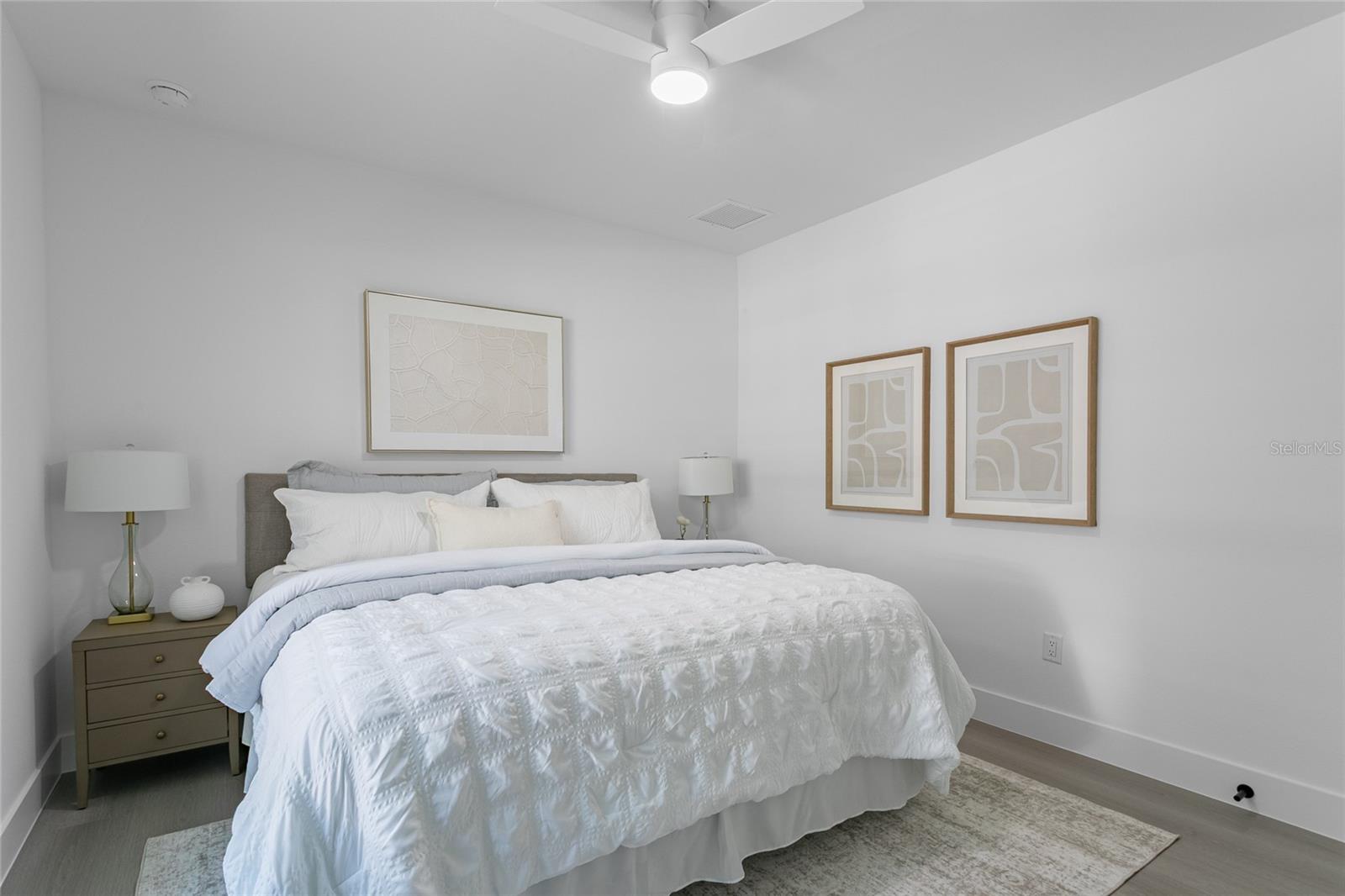 PECAN HIGHLANDS - Residential Income