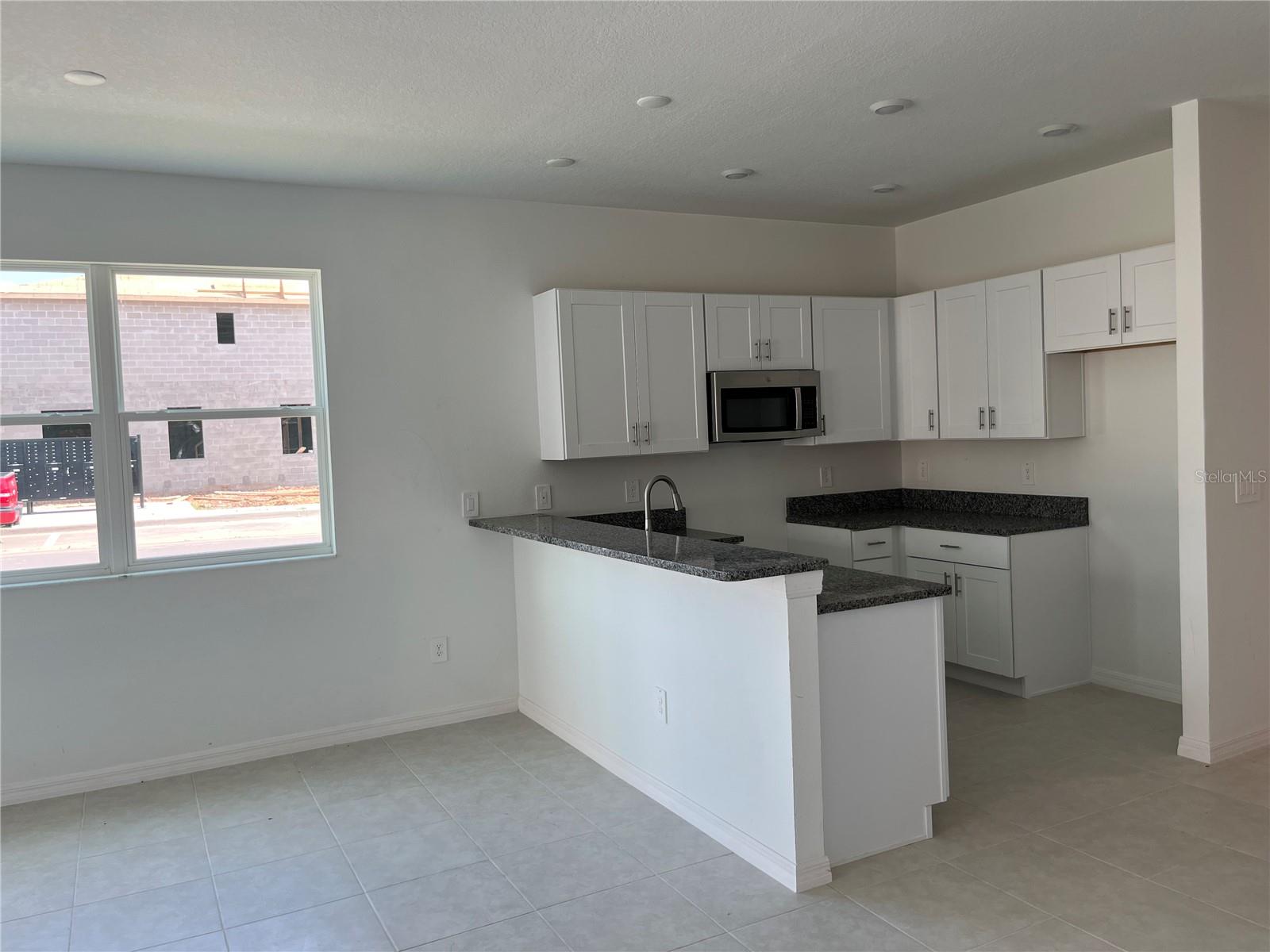 MIRADA TOWNHOMES - Residential Lease