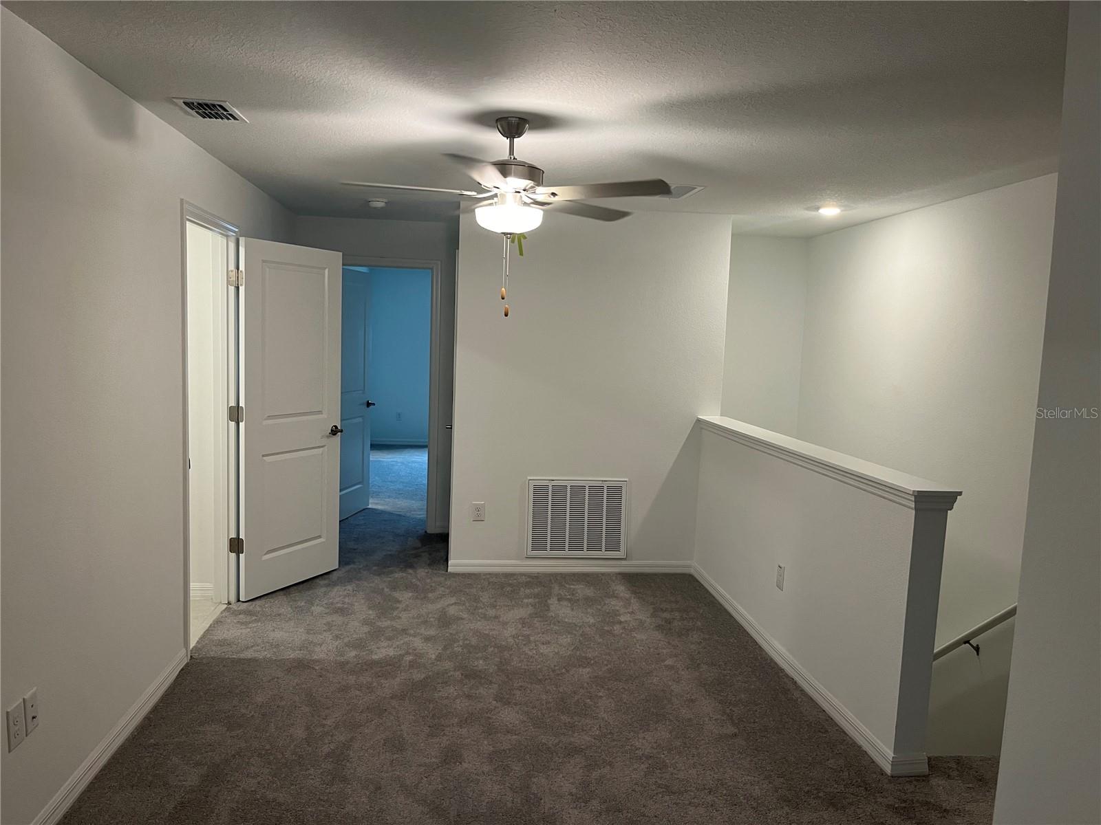 MIRADA TOWNHOMES - Residential Lease
