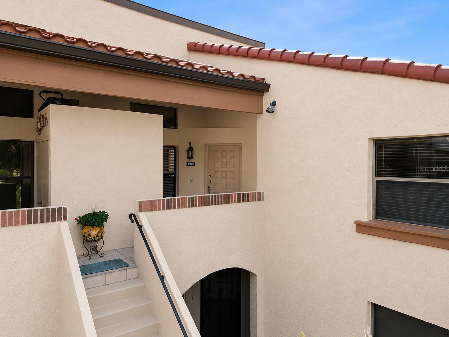 LAKE PINELOCH VILLAGE CONDO 04 - Residential