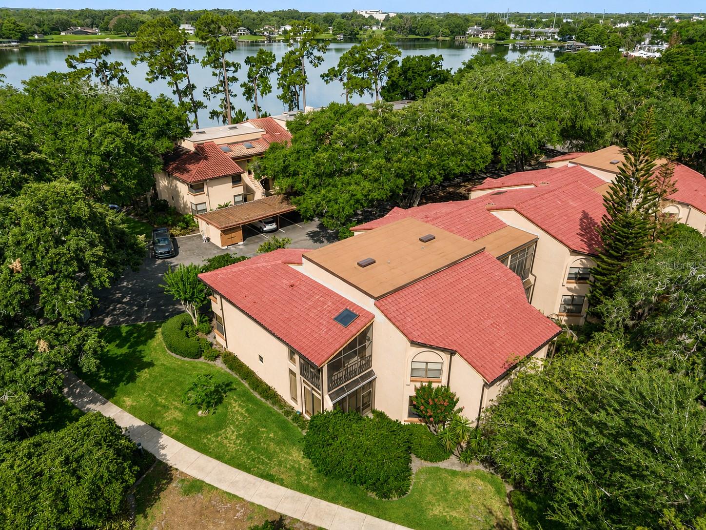 LAKE PINELOCH VILLAGE CONDO 04 - Residential