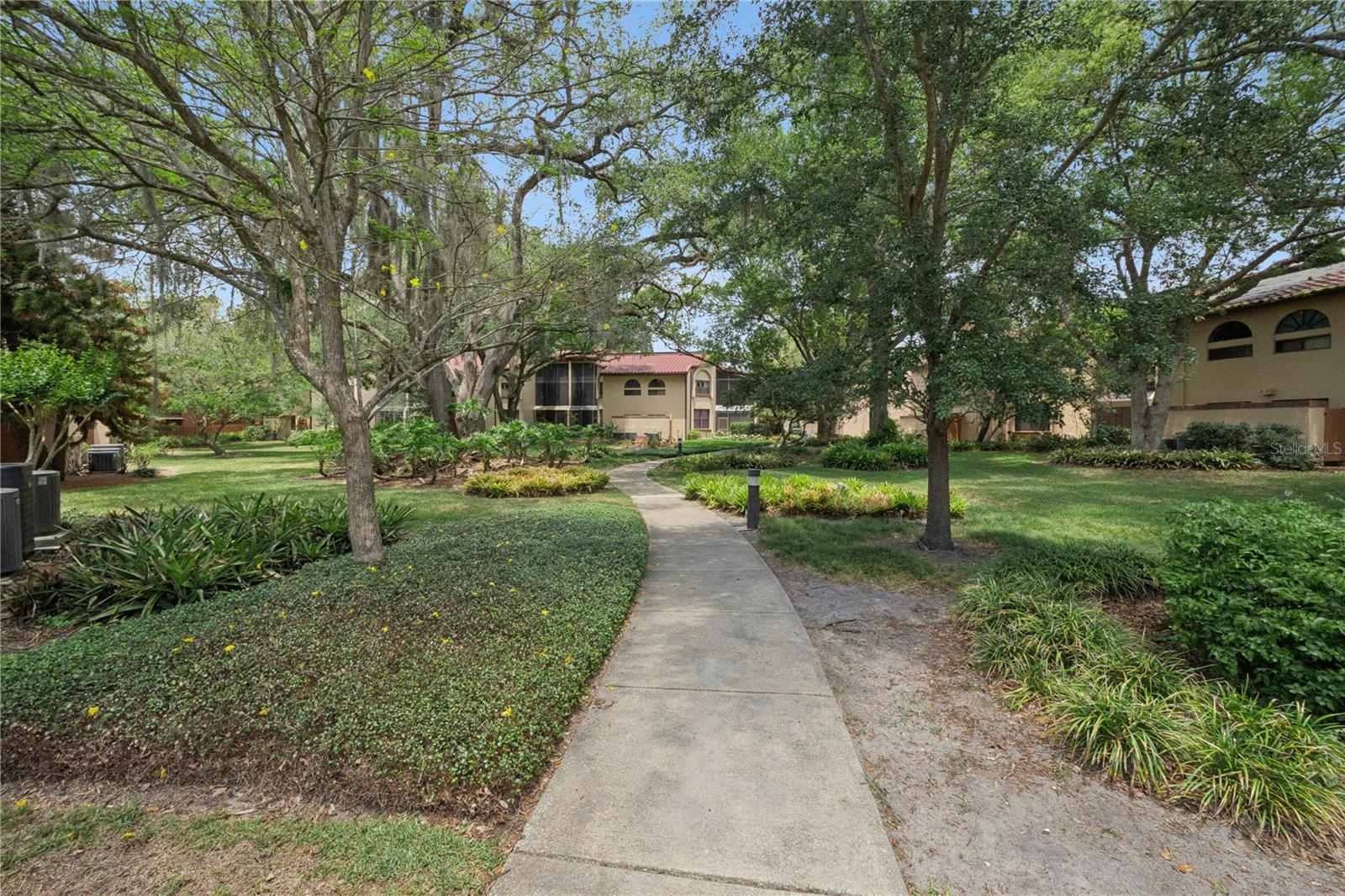 LAKE PINELOCH VILLAGE CONDO 04 - Residential